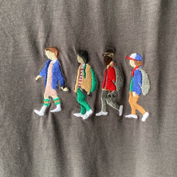 Stranger Things Tanktop - Picture 2 of 3